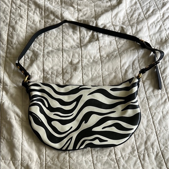 Aimee Keatrnberg You’re A Star Zebra Hobo Bag - Picture 1 of 8